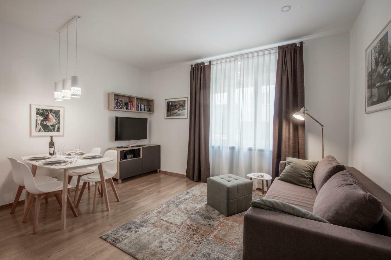 Apartments N10 Zagreb Extérieur photo