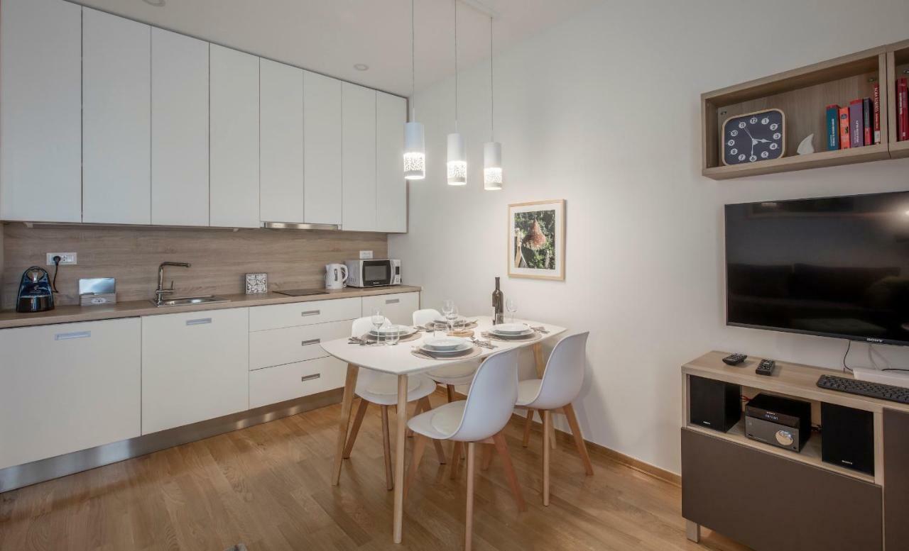 Apartments N10 Zagreb Extérieur photo