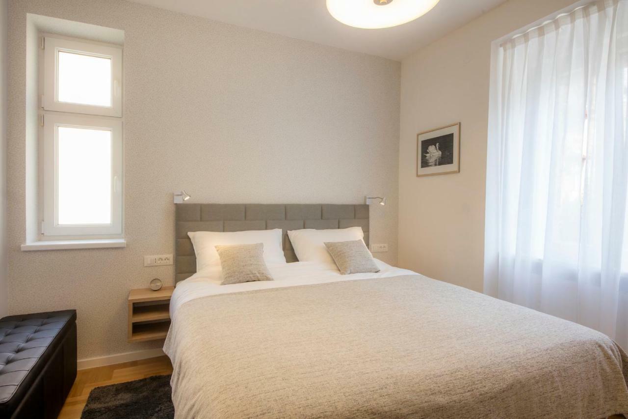 Apartments N10 Zagreb Extérieur photo