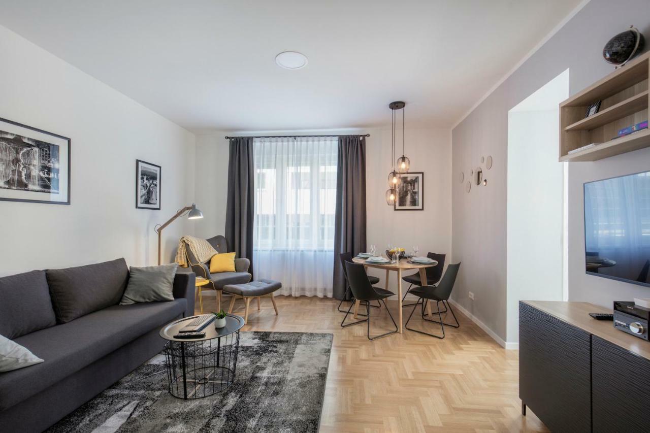 Apartments N10 Zagreb Extérieur photo